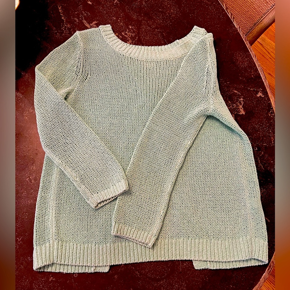 Super cute Club Monaco extra small mint green open back